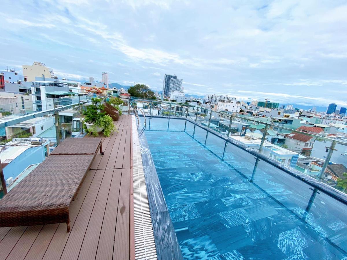 Lyn'S Hotel & Apartment Da Nang Exterior foto
