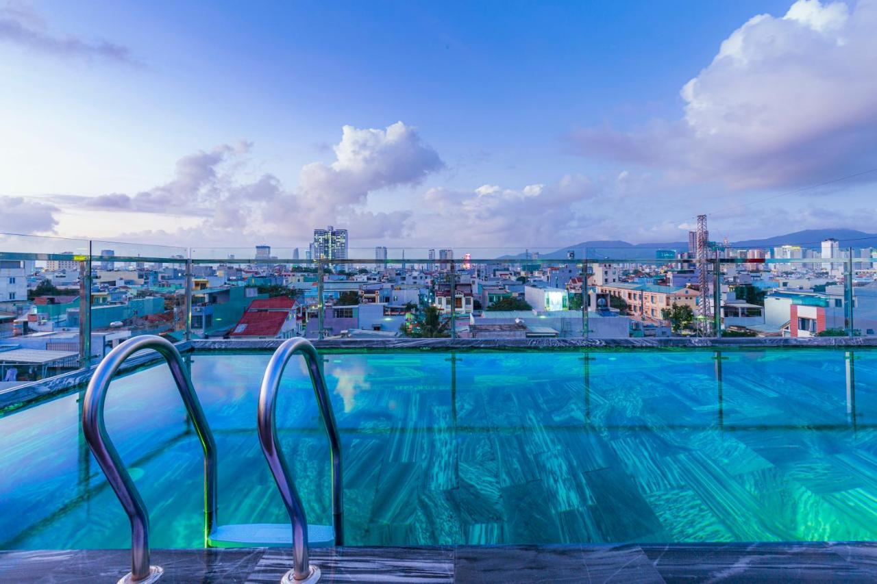 Lyn'S Hotel & Apartment Da Nang Exterior foto